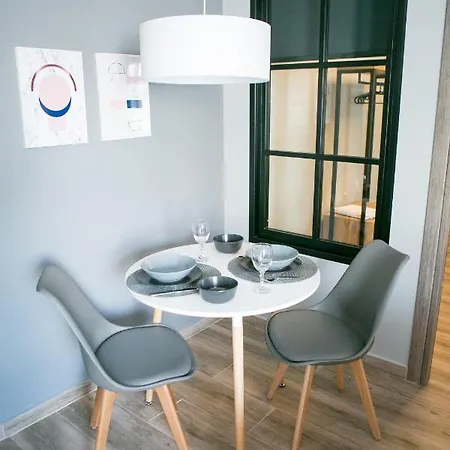Sts Eight 7 New Luxury Apartament *