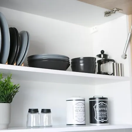 Sts Eight 7 New Luxury 아파트 *