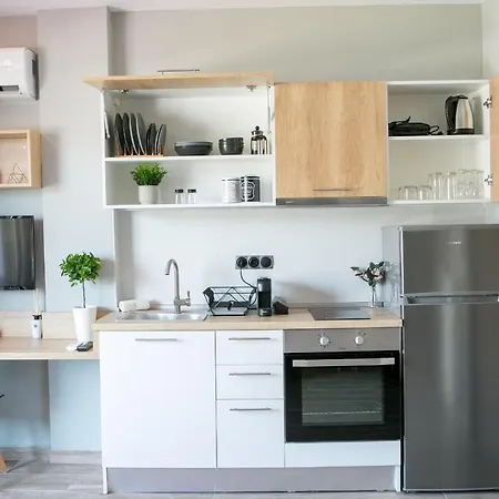 Sts Eight 7 New Luxury * 테살로니키